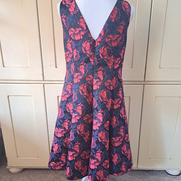 Maggy London women's shadow floral jacquard fit-n-flare dress Sz 14 - Picture 3 of 11
